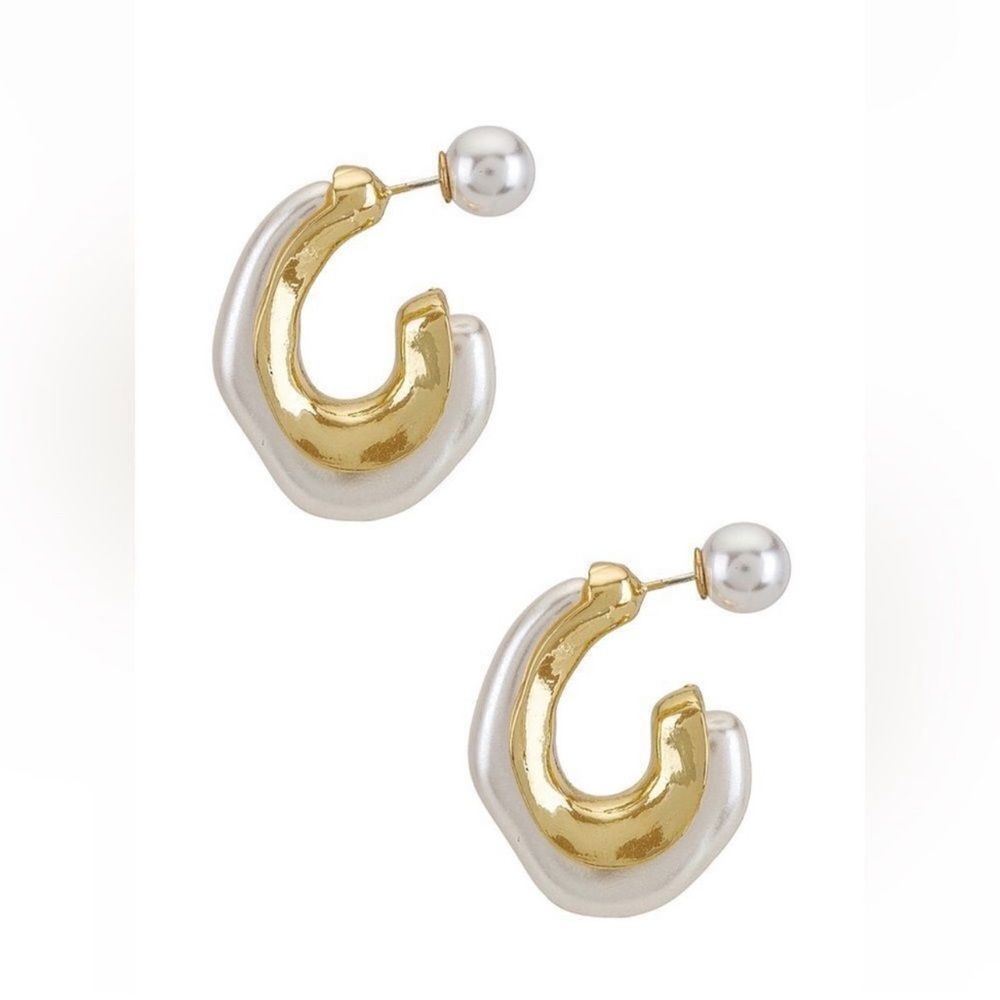 Pearl hoop earrings M75